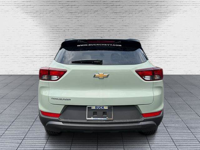 New 2026 Chevrolet TrailBlazer LS w/ LS Convenience Package FWD image 3
