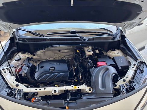 Used 2025 Buick Encore GX Preferred FWD image 32