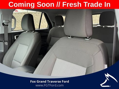 Certified 2023 Ford Explorer XLT w/ Class IV Trailer Tow Package AWD/4WD image 11