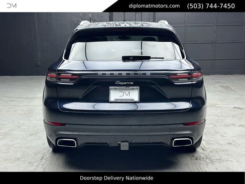 Used 2021 Porsche Cayenne image 5