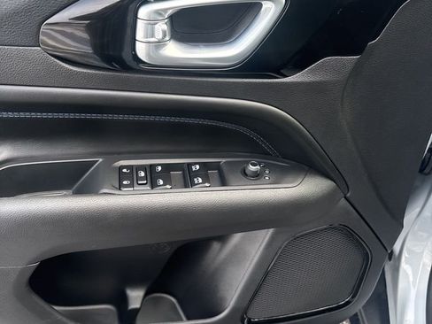 New 2026 Jeep Compass Limited AWD/4WD image 12