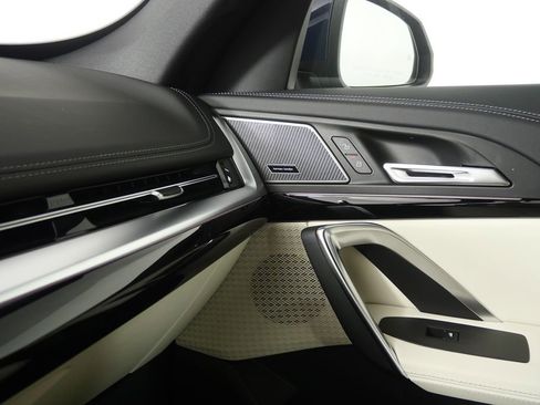 Used 2026 BMW X1 xDrive28i w/ Technology Package image 27