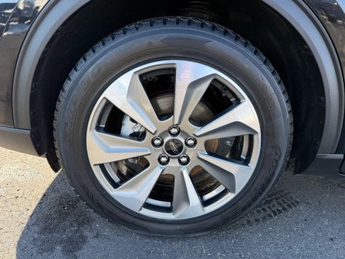 Used 2023 Ford Escape Platinum image 38