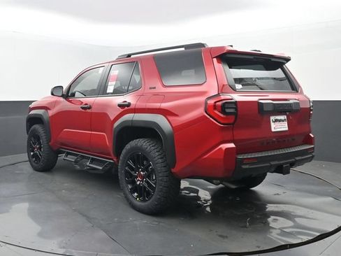 New 2026 Toyota 4Runner SR5 AWD/4WD image 3