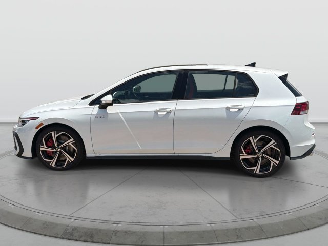 New 2026 Volkswagen GTI SE FWD image 7