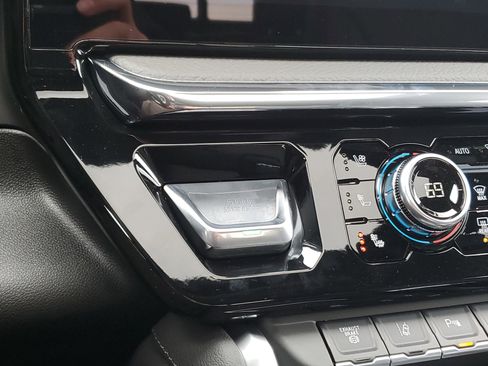 New 2026 GMC Sierra 2500 Denali w/ Denali Reserve Package image 22