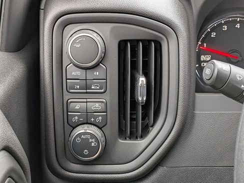 Used 2025 Chevrolet Silverado 1500 W/T w/ WT Safety Package AWD/4WD image 18