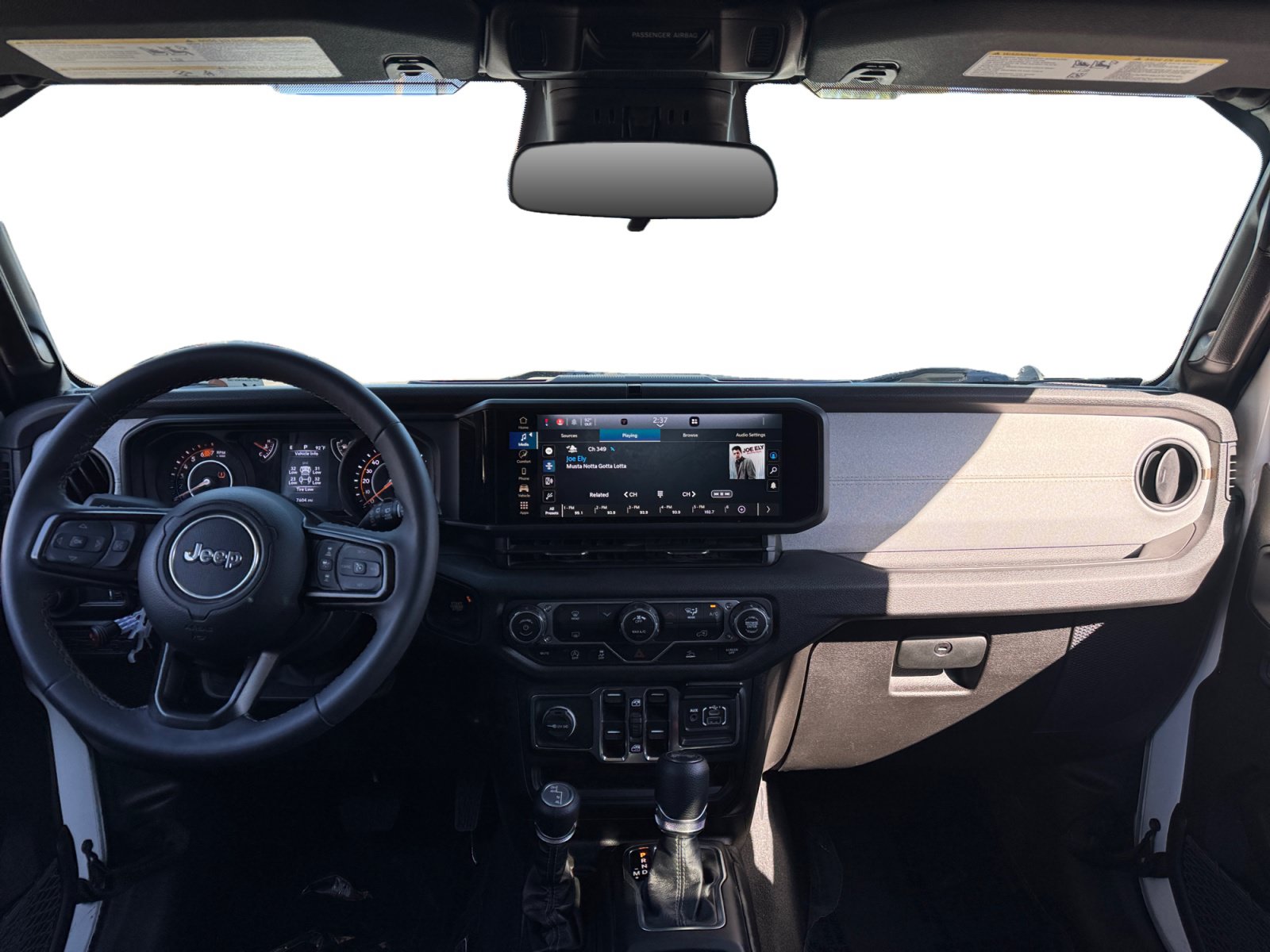 Used 2025 Jeep Wrangler Unlimited Sport AWD/4WD image 10