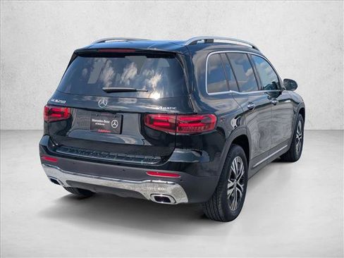 Certified 2026 Mercedes-Benz GLB 250 4MATIC image 5