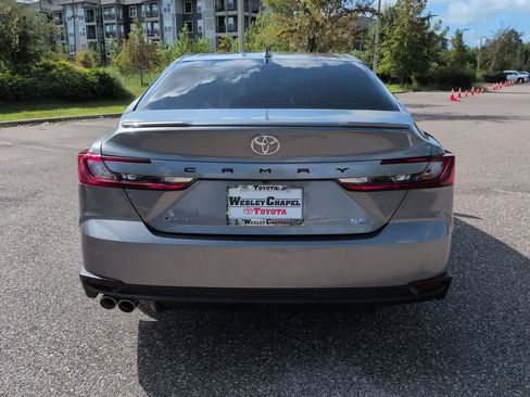 Used 2026 Toyota Camry SE FWD image 5