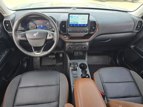 Used 2023 Ford Bronco Sport Outer Banks w/ Tech Package image 13