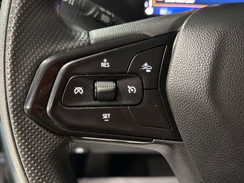 Used 2024 Chevrolet TrailBlazer LS image 17