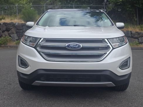 Used 2018 Ford Edge SEL w/ Canadian Touring Package AWD/4WD image 6