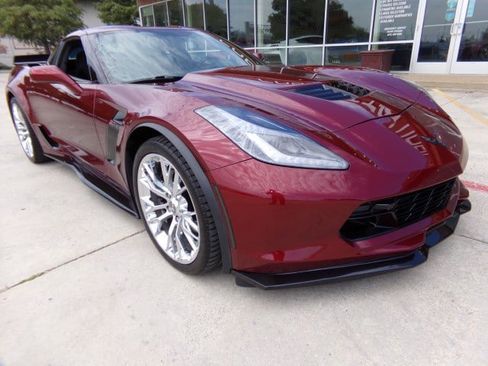 Used 2016 Chevrolet Corvette Z06 w/ 3LZ Preferred Equipment Group RWD image 3