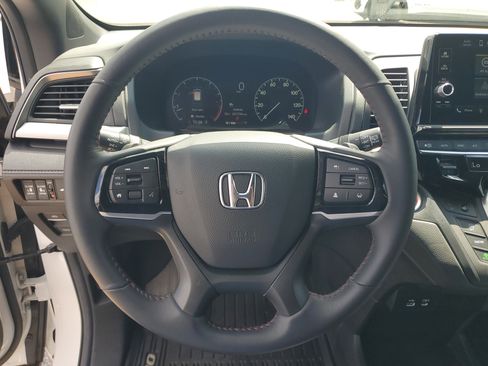 Used 2025 Honda Odyssey Sport-L image 19