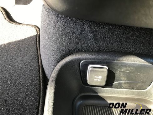 New 2026 Chrysler Pacifica Select image 26