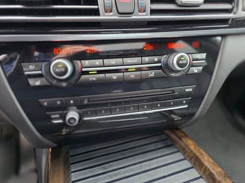 Used 2018 BMW X5 sDrive35i w/ Premium Package image 29