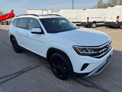 Used 2022 Volkswagen Atlas SE AWD/4WD image 18