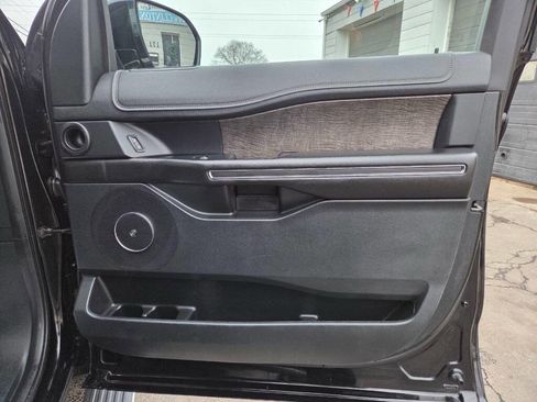 Used 2018 Ford Expedition Max Limited w/ Equipment Group 301A image 34