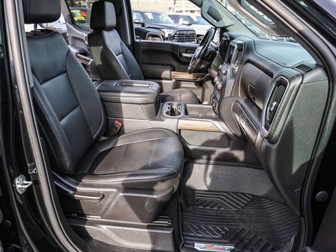 Used 2022 Chevrolet Silverado 1500 LT Trail Boss w/ LT Trail Boss Premium Package image 7