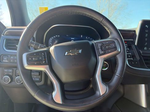 Used 2024 Chevrolet Tahoe Z71 w/ Z71 Off-Road Package AWD/4WD image 14