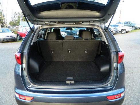 Used 2018 Kia Sportage LX image 10