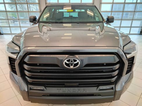 Used 2024 Toyota Tundra SR5 w/ SR5 Convenience Package AWD/4WD image 8