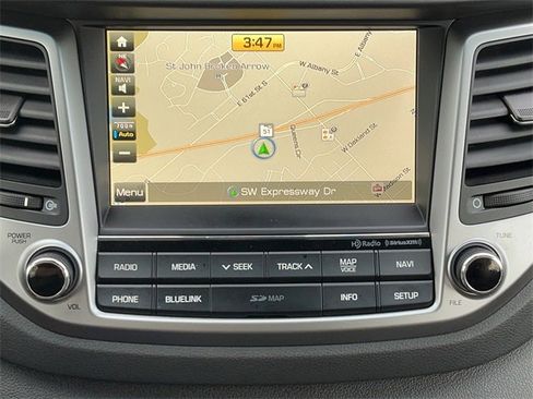 Used 2016 Hyundai Tucson Limited w/ Option Group 03 image 22