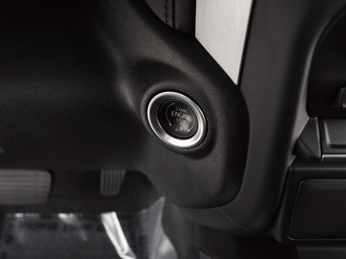 Used 2020 GMC Sierra 1500 Elevation image 16