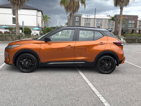 Used 2023 Nissan Kicks SR FWD image 7