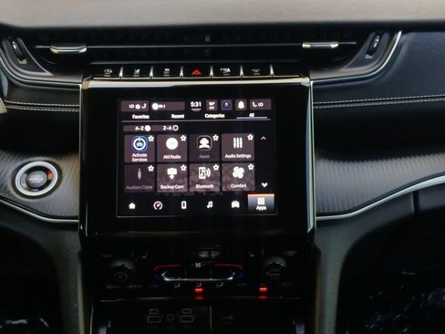 Used 2023 Jeep Grand Cherokee L Laredo w/ Luxury Tech Group I AWD/4WD image 8