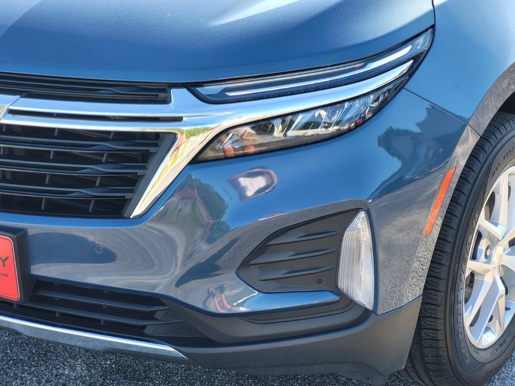 Used 2024 Chevrolet Equinox LT AWD/4WD image 8