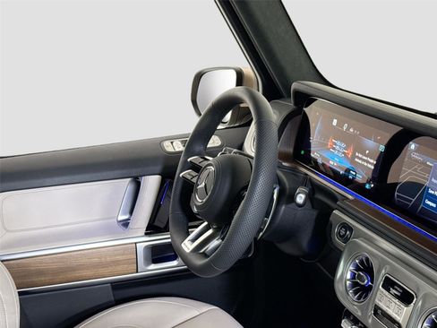 Used 2026 Mercedes-Benz G 63 AMG 4MATIC image 35
