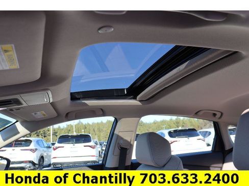 Certified 2025 Honda Accord SE image 20