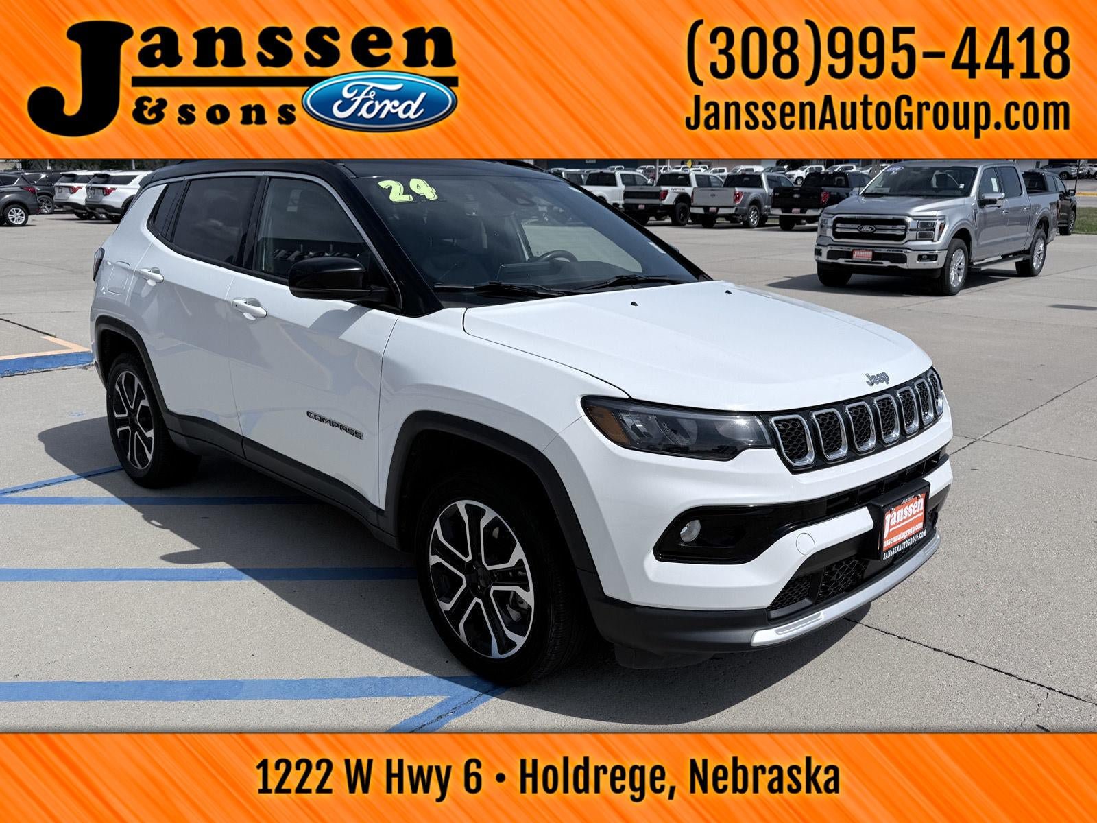 Used 2024 Jeep Compass Limited AWD/4WD image 4