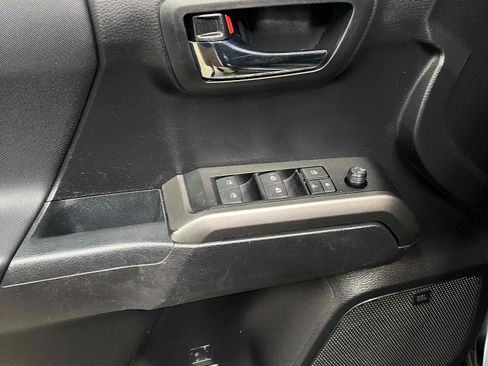 Used 2021 Toyota Tacoma TRD Sport w/ TRD Premium Sport Package RWD image 64