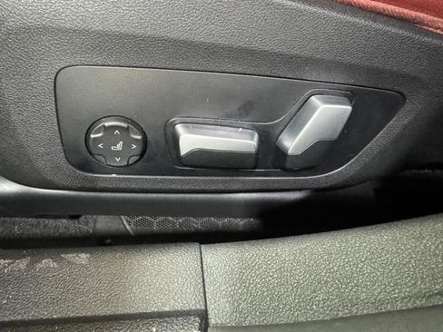 Certified 2023 BMW 440i xDrive w/ Premium Package image 31