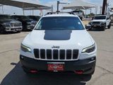 Used 2019 Jeep Cherokee Trailhawk image 3