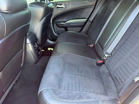 Used 2019 Dodge Charger Scat Pack w/ Daytona Edition Group RWD image 13