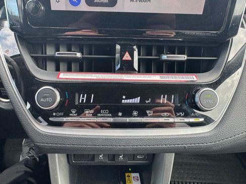 Certified 2023 Toyota Corolla Cross XLE w/ Convenience Package image 23