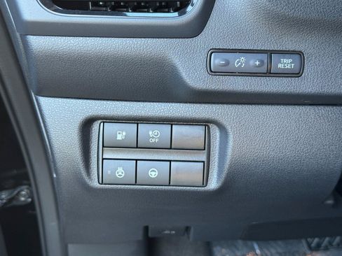 Used 2025 Nissan Leaf SV Plus FWD image 16