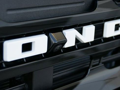 New 2026 Ford Bronco Outer Banks w/ Sasquatch Package image 8