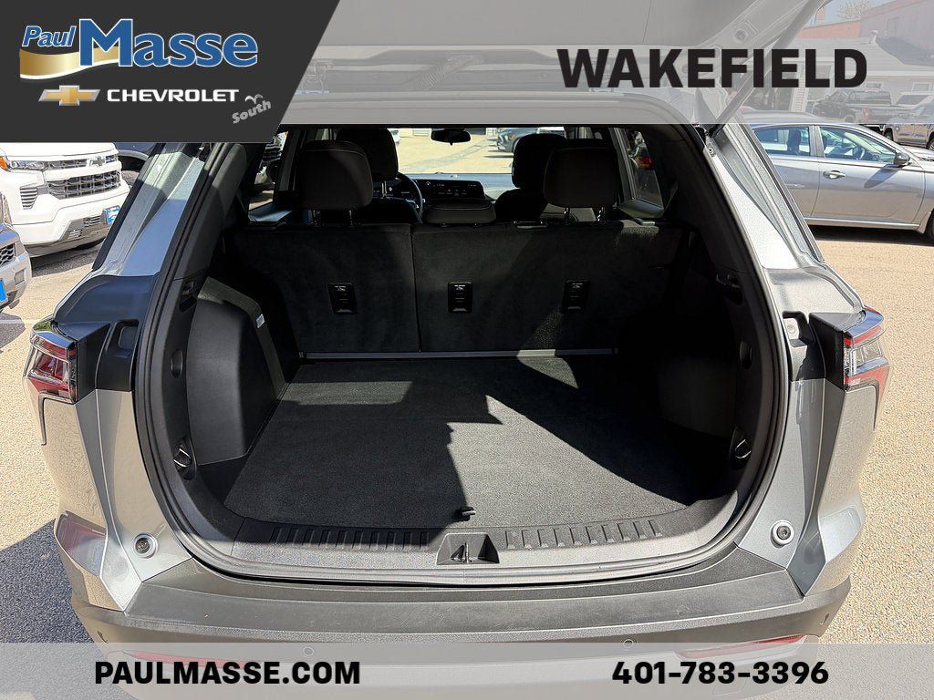 Certified 2025 Chevrolet Equinox LT FWD image 11
