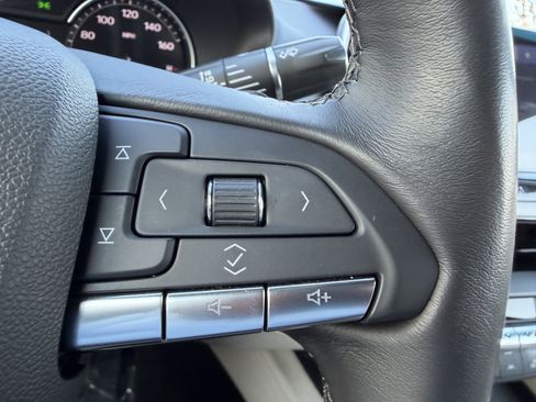 Certified 2023 Cadillac CT4 Luxury w/ Sun And Sound Package image 30