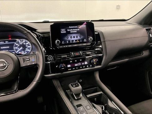 Used 2023 Nissan Pathfinder Rock Creek AWD/4WD image 7