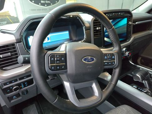 Used 2023 Ford F150 Lightning XLT image 18