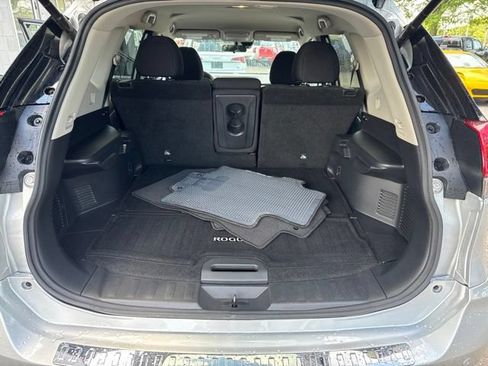 Used 2020 Nissan Rogue SV AWD/4WD image 20