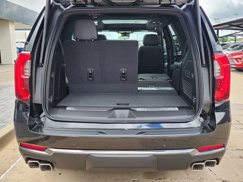 New 2026 GMC Yukon AT4 w/ AT4 Premium Package AWD/4WD image 56