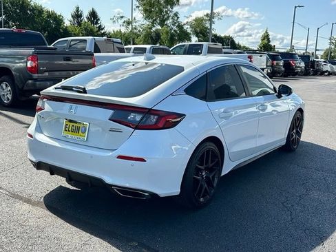 Used 2022 Honda Civic Sport Touring image 4