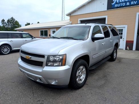 Used 2012 Chevrolet Suburban LT w/ Luxury Package image 1